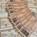 Кольорові квиточки-перепустки до наступного класу “Твій щасливий квиток в літо”