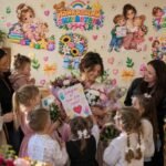 Фото розробки: 🌸 Оформлення до Дня дошкільного працівника (27 вересня)